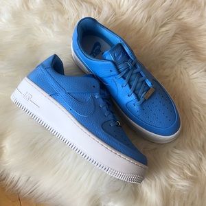 air force one low university blue